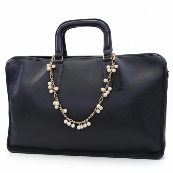 Coach Handbags - Coach Vintage 70s Black Leather Business Bag